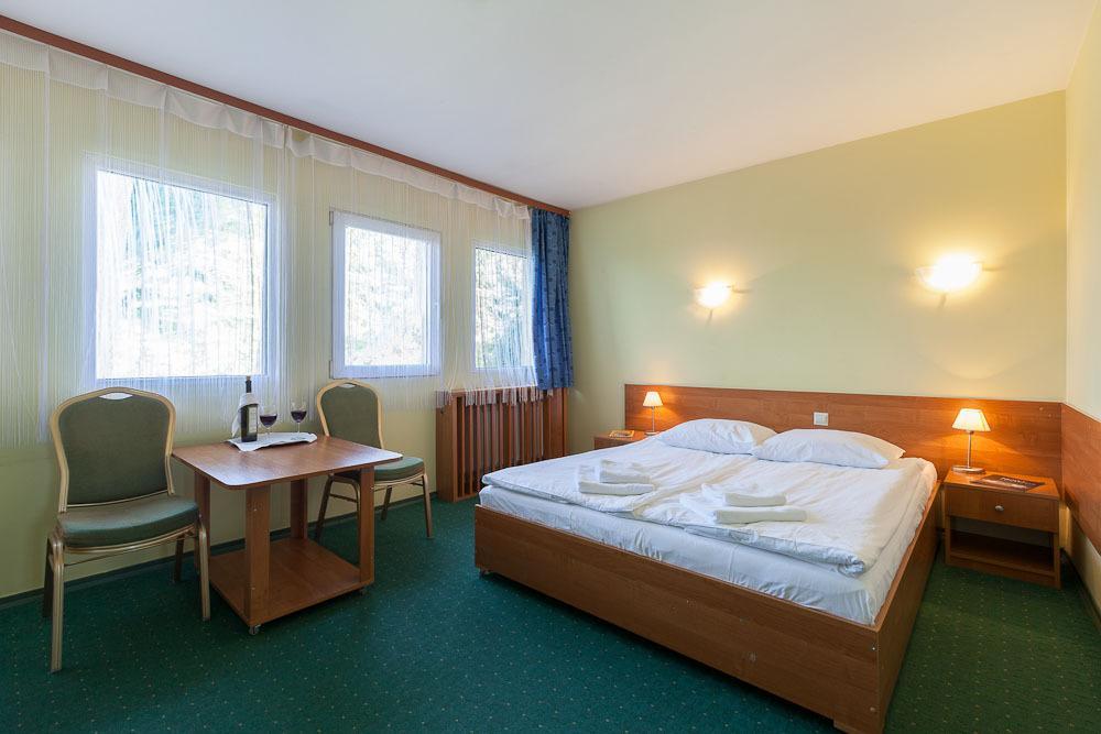 Apart Hotele Czestochowa Room photo